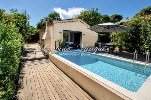 Luxury House for sale in Grimaud, 895 000 €, Photo 1