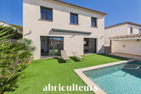 Maison de luxe à vendre à Les Pennes-Mirabeau, 550 000 €, Photo 1