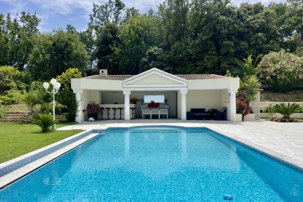 Maison de luxe à vendre à Vallauris, 2 580 000 €, Photo 1