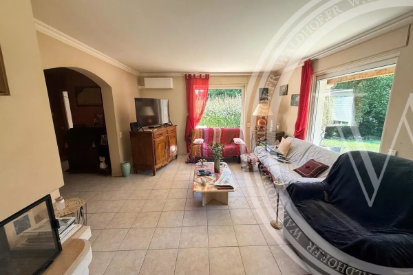 Maison de luxe à vendre à Mougins, 900 000 €, Photo 3