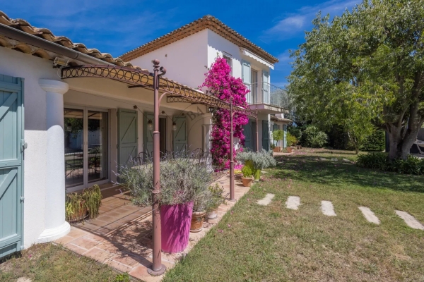 Maison de luxe à vendre à Mougins, 2 100 000 €, Photo 5