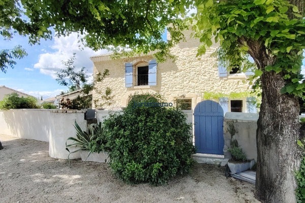 Maison de luxe à vendre à Camaret-sur-Aigues, 495 000 €, Photo 1