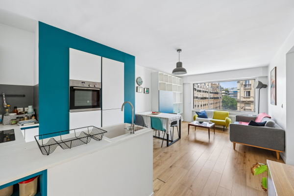 Luxury Apartment for sale in Paris 15ème, 680 000 €, Photo 1