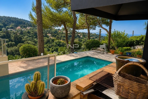 Maison de luxe à vendre à Nice, 1 395 000 €, Photo 1