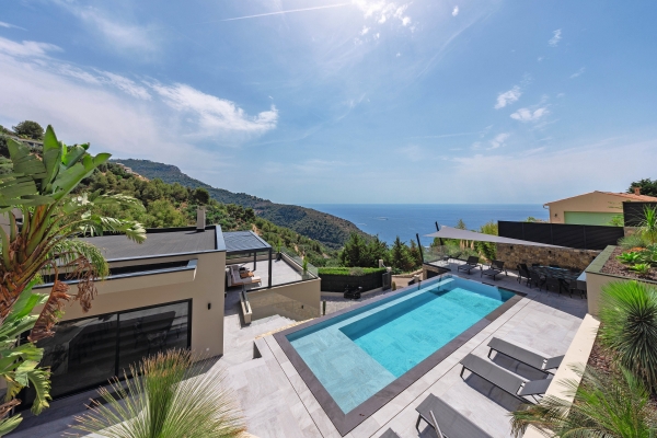 Luxury House for sale in Èze, 5 800 000 €, Photo 1