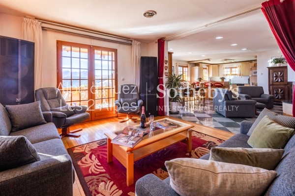 Luxury House for sale in L Alpe-d'Huez, 5 900 000 €, Photo 1