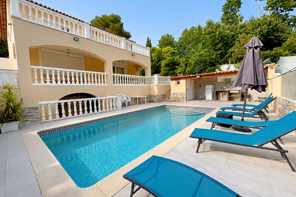Maison de luxe à vendre à Mougins, 880 000 €, Photo 1