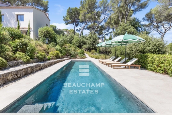 Luxury House for sale in Vallauris, 1 690 000 €, Photo 1