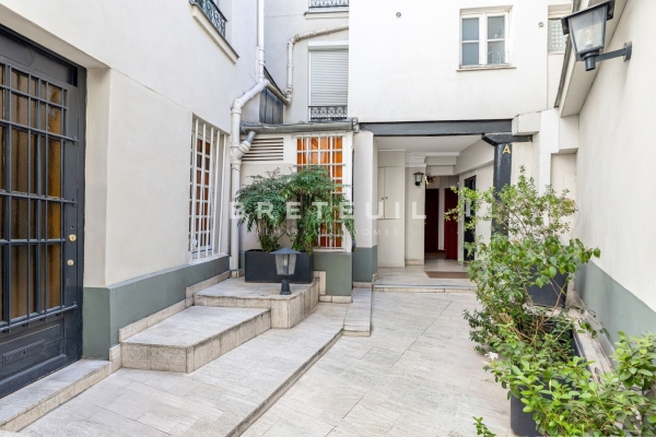 Appartement de luxe à vendre à Paris 15ème, 395 000 €, Photo 2