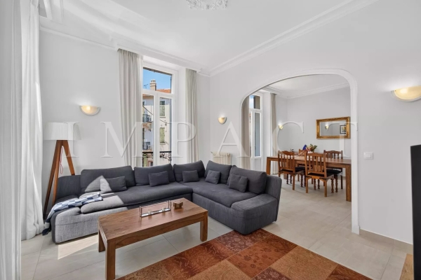Appartement de luxe à vendre à Cannes, 549 000 €, Photo 2