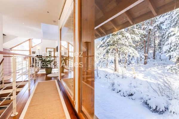 Luxury House for sale in La Salle les Alpes, 3 300 000 €, Photo 2