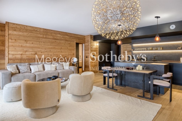 Luxury Apartment for sale in Megève, 1 790 000 €, Photo 2