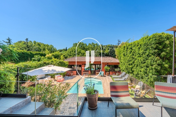 Maison de luxe à vendre à Aix-en-Provence, 1 100 000 €, Photo 3