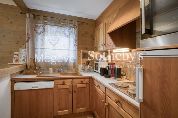 Luxury Apartment for sale in Megève, 785 000 €, Photo 3