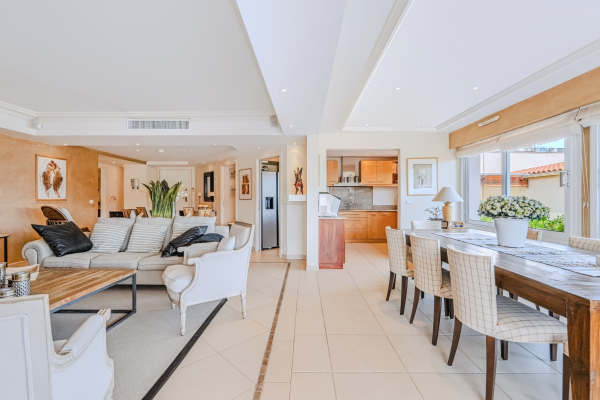 Appartement de luxe à vendre à Mandelieu-la-Napoule, 1 550 000 €, Photo 5