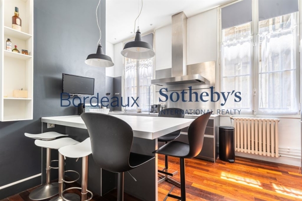 Luxury Apartment for sale in Bordeaux, 1 570 000 €, Photo 6