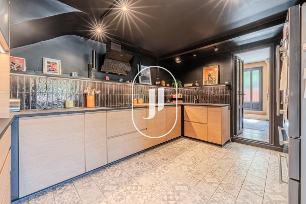 Maison de luxe à vendre à Aix-en-Provence, 1 100 000 €, Photo 7