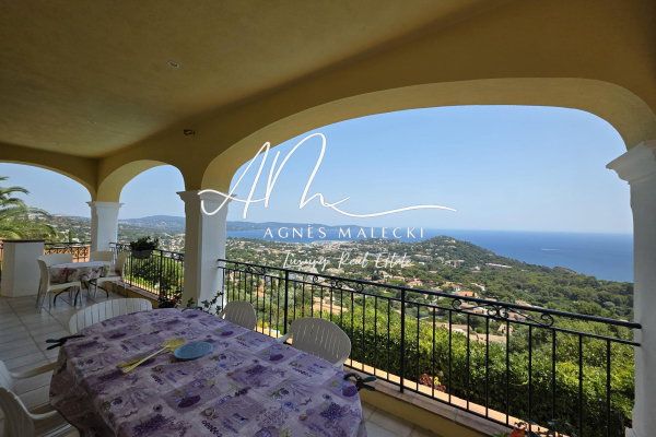 Luxury House for sale in Cavalaire-sur-Mer, 1 995 000 €, Photo 1