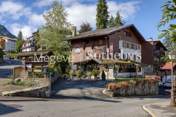 Luxury House for sale in Megève, 7 370 000 €, Photo 1