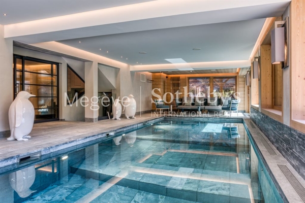 Maison de luxe à louer à Megève, 50 000 €, Photo 1