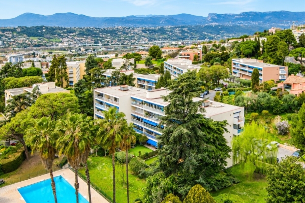 Luxury Apartment for sale in Nice, 390 000 €, Photo 2