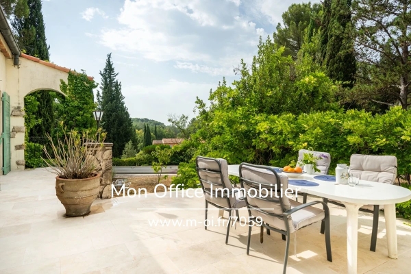 Maison de luxe à vendre à Éguilles, 1 045 000 €, Photo 2