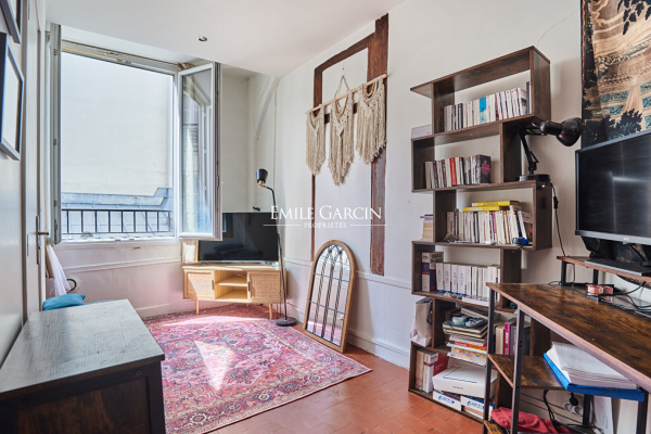 Appartement de luxe à vendre à Paris 4ème, 215 000 €, Photo 2