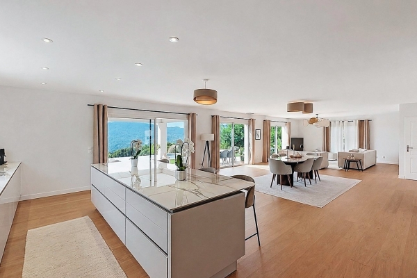 Maison de luxe à vendre à Les Adrets de l'Esterel, 1 950 000 €, Photo 2