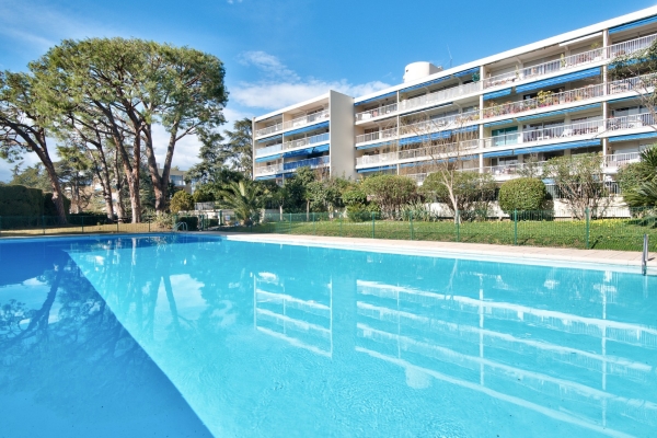 Luxury Apartment for sale in Nice, 390 000 €, Photo 3