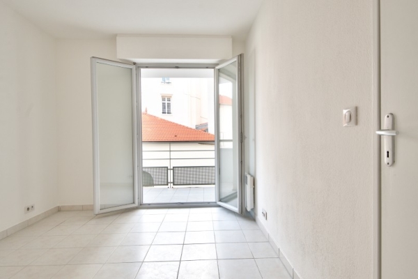 Appartement de luxe à vendre à Antibes, 495 000 €, Photo 4