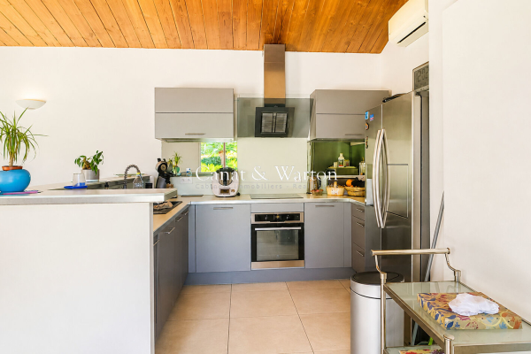 Maison de luxe à vendre à Fréjus, 750 000 €, Photo 4