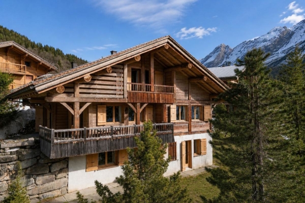 Maison de luxe à vendre à La Clusaz, 2 360 000 €, Photo 1