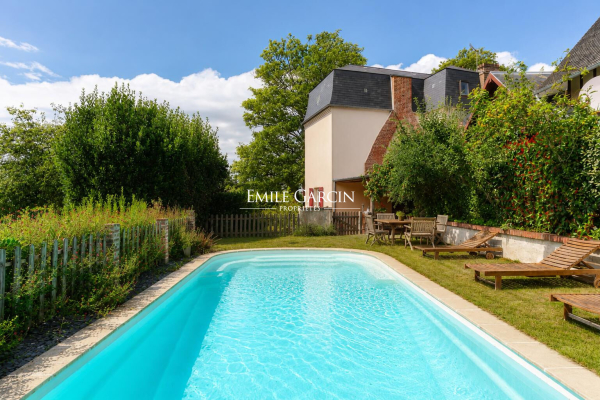 Luxury House for sale in Trouville-sur-Mer, 682 500 €, Photo 1