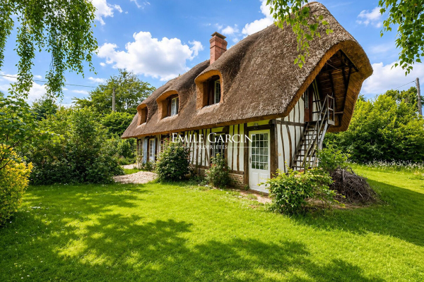 Maison de luxe à vendre à Saint-Philbert-sur-Risle, 355 000 €, Photo 1