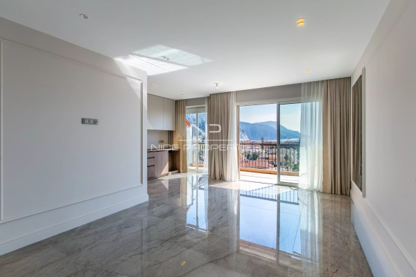 Luxury Apartment for sale in Beaulieu-sur-Mer, 990 000 €, Photo 1