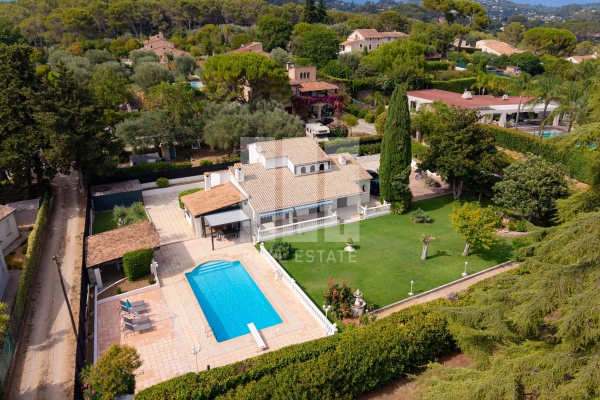 Maison de luxe à vendre à Mougins, 1 090 000 €, Photo 1