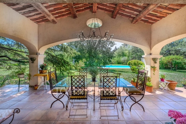 Maison de luxe à vendre à Grasse, 1 490 000 €, Photo 1