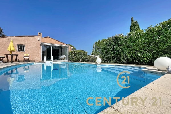Maison de luxe à vendre à Montauroux, 550 000 €, Photo 1