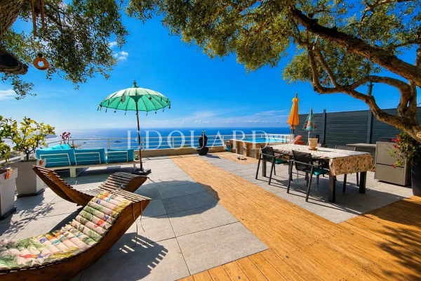 Luxury Apartment for sale in Roquebrune-Cap-Martin, 842 000 €, Photo 1