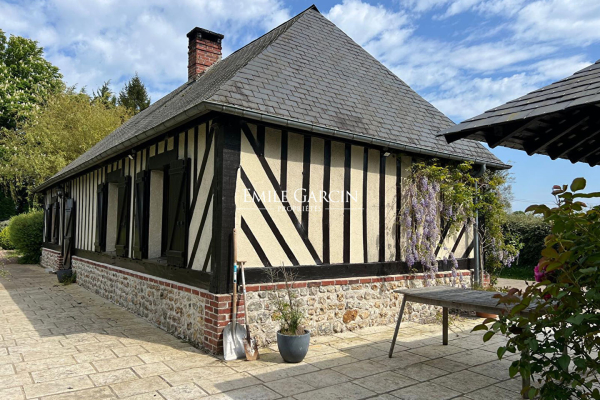 Maison de luxe à vendre à Pont-l'Évêque, 330 000 €, Photo 2