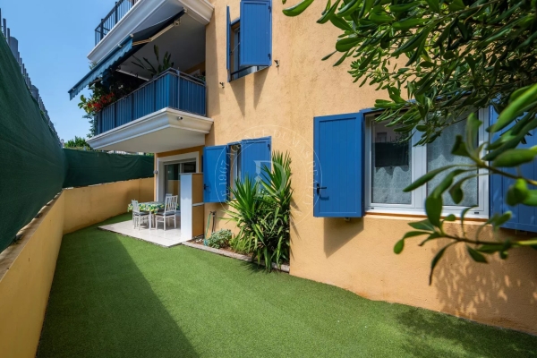 Appartement de luxe à vendre à Beaulieu-sur-Mer, 645 000 €, Photo 2
