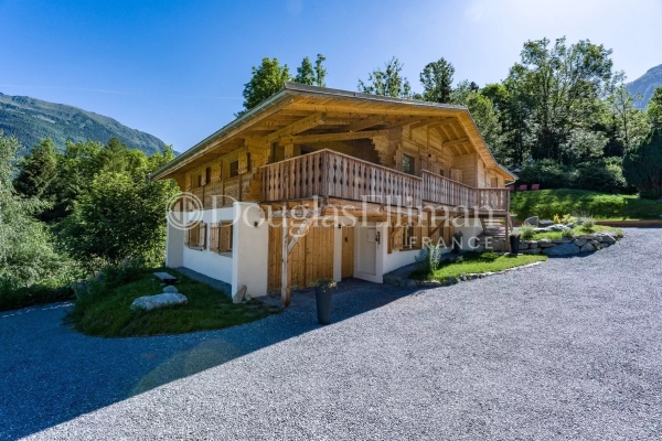 Luxury House for sale in Les Houches, 1 490 000 €, Photo 2