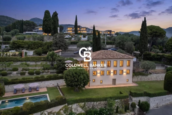 Maison de luxe à vendre à Nice, 2 490 000 €, Photo 2