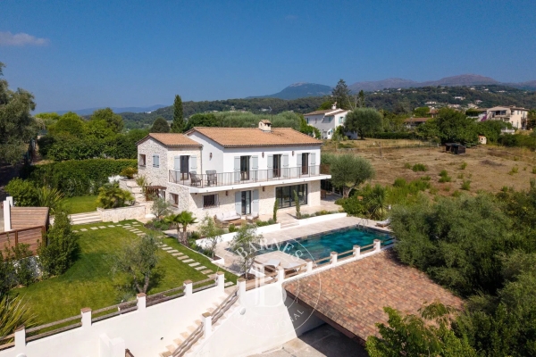 Maison de luxe à vendre à Saint-Paul-de-Vence, 2 390 000 €, Photo 2