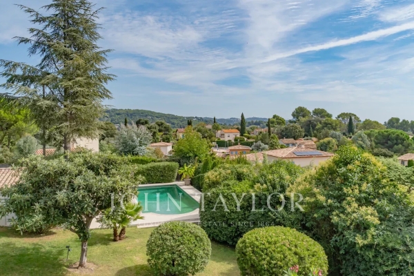 Luxury House for sale in La Roquette-sur-Siagne, 1 785 000 €, Photo 3