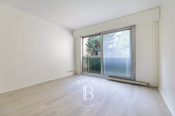 Appartement de luxe à vendre à Paris 17ème, 389 000 €, Photo 3