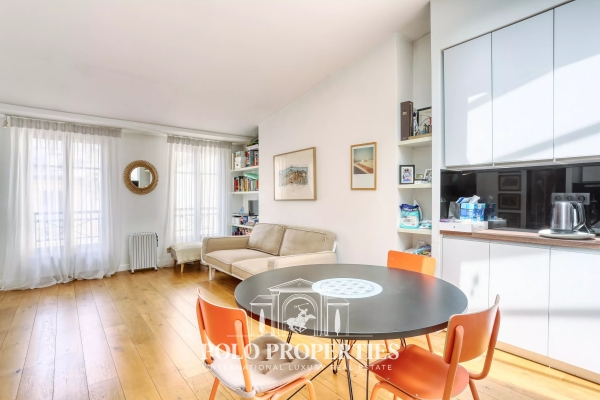 Luxury Apartment for sale in Paris 1er, 800 000 €, Photo 3