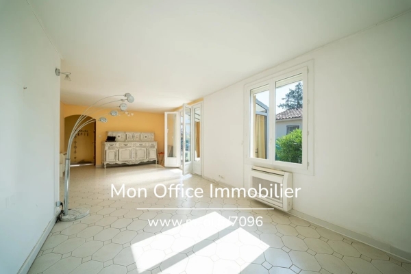 Luxury House for sale in Le Puy-Sainte-Réparade, 380 000 €, Photo 4