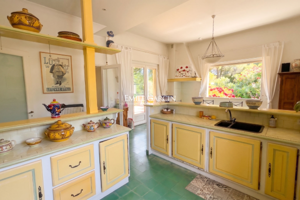 Maison de luxe à vendre à Marseille 12ème, 2 450 000 €, Photo 4