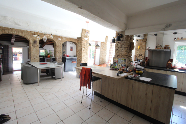 Maison de luxe à vendre à Apt, 767 000 €, Photo 4